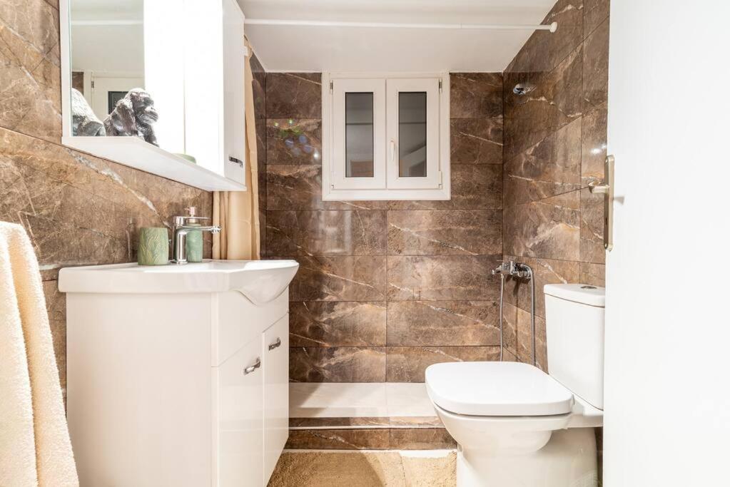 Modern African-Inspired Flat Appartement Athene Buitenkant foto